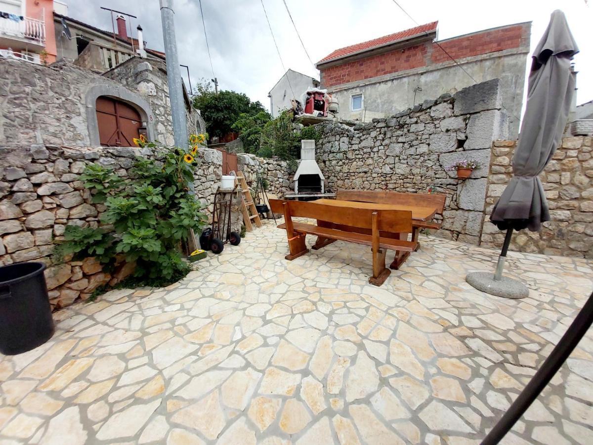 Apartmani Afrodita Crikvenica Buitenkant foto