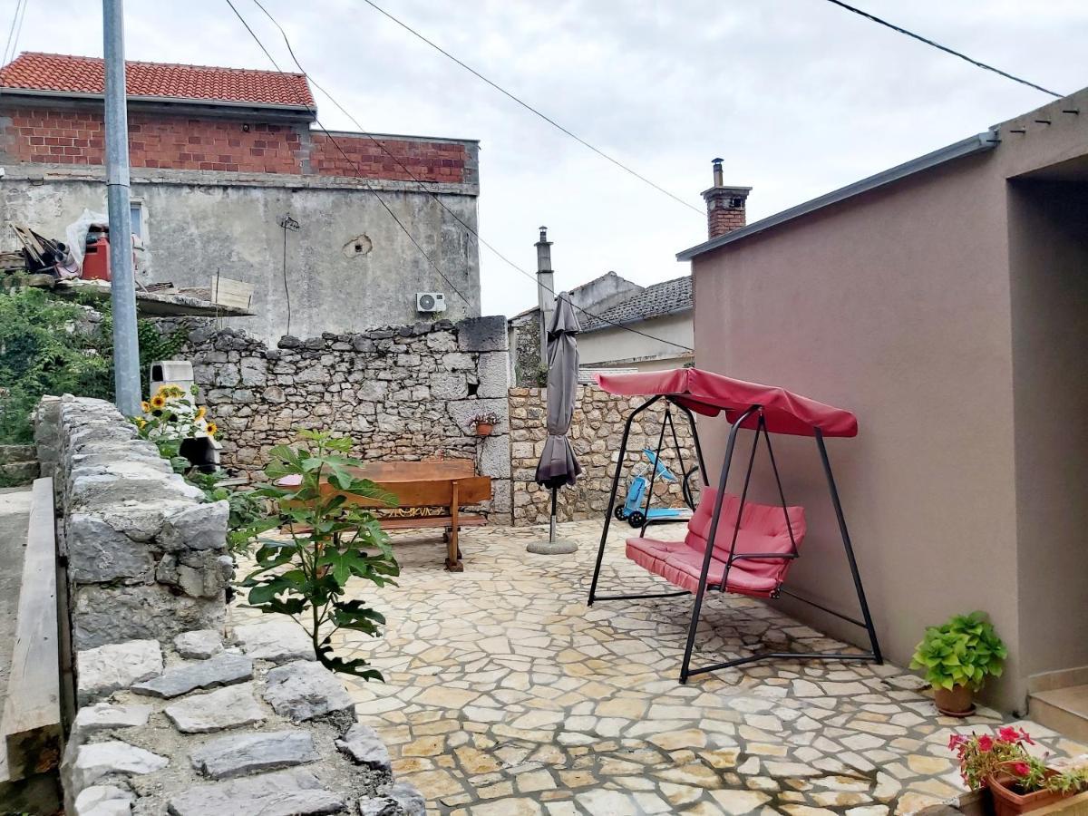 Apartmani Afrodita Crikvenica Buitenkant foto