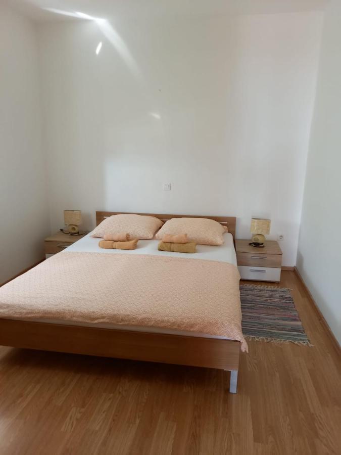 Apartmani Afrodita Crikvenica Buitenkant foto