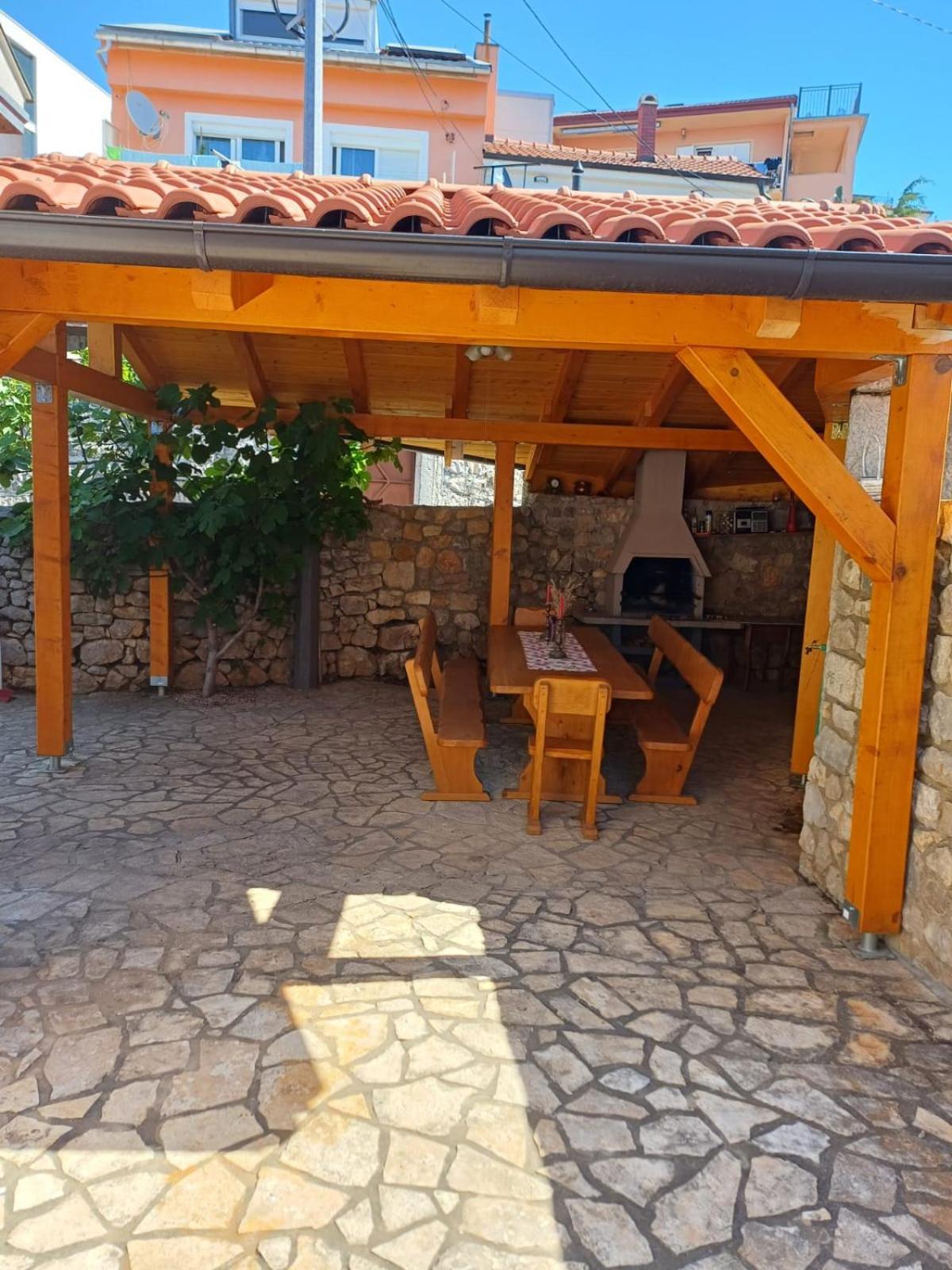 Apartmani Afrodita Crikvenica Buitenkant foto